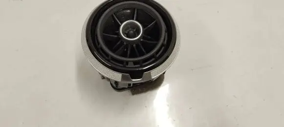 Audi A3 S3 8V Dash center air vent grill 8v0820901a