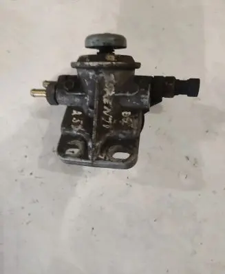 KIA Sorento Fuel filter housing 