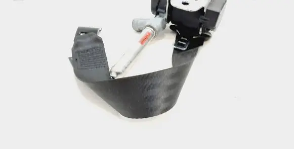 Volvo S80 Rear seatbelt 39818802