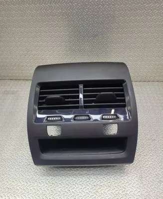 BMW X5 G05 Rear air vent grill 21828910 9399965
