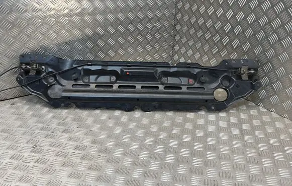 BMW 5 E60 E61 Top upper radiator support slam panel 7033741 11267210 04S112