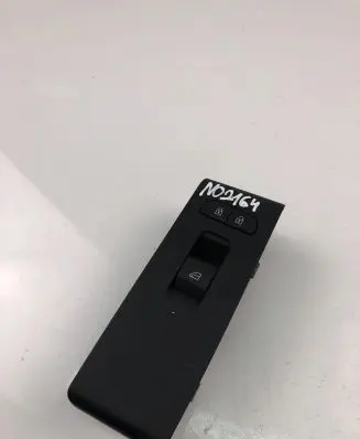 Volvo XC40 Electric window control switch 31456060