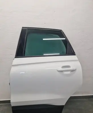 Opel Crossland X Rear door 