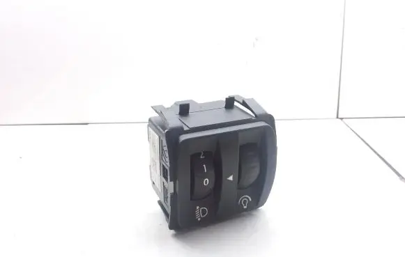 Opel Vivaro Headlight level height control switch 251900567R A414547