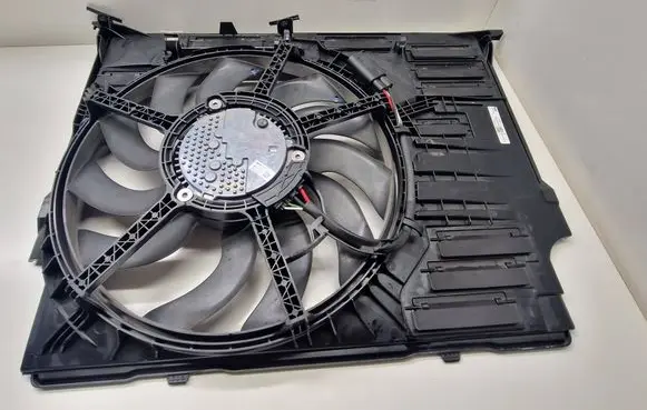BMW 2 Active Tourer U06 Electric radiator cooling fan 9846922 5A078D0