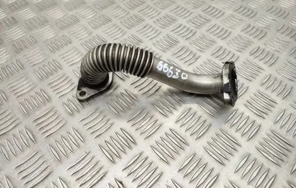Opel Vivaro EGR valve line/pipe/hose