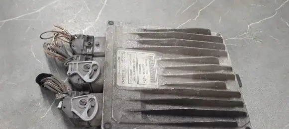 Renault Megane II Engine control unit/module ECU 8200259832