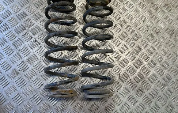 Skoda Superb B6 (3T) Rear coil spring