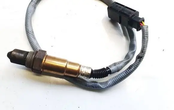 Mercedes-Benz C W204 Lambda probe sensor 0075421618 0281004205