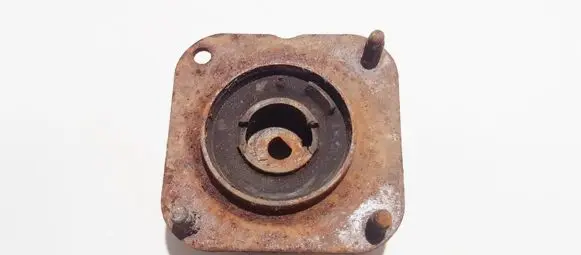 Mazda 626 Coil spring mount 