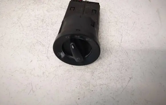 Volkswagen PASSAT B5 Light switch 3B0941531 3B0941531B
