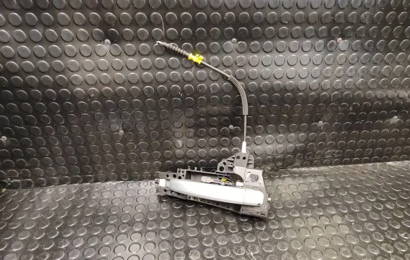 Audi Q5 SQ5 Front door exterior handle/bracket 8t0837886B