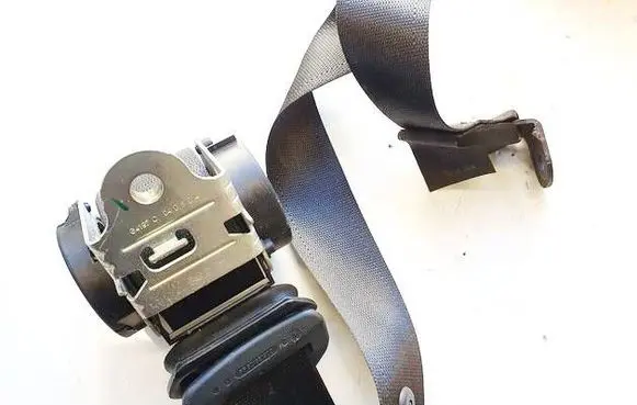 Opel Astra H Rear seatbelt 602143200