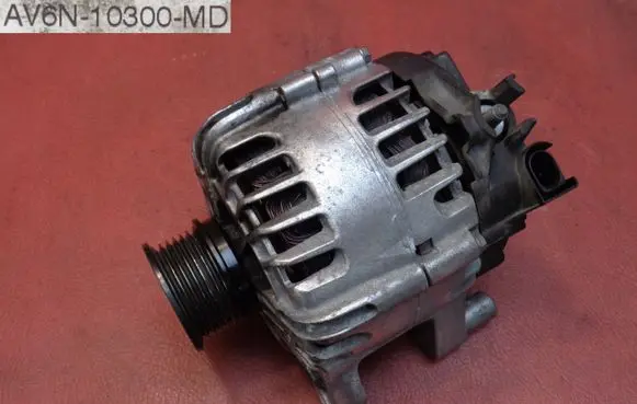 Ford C-MAX II Generator/alternator AV6N10300MD
