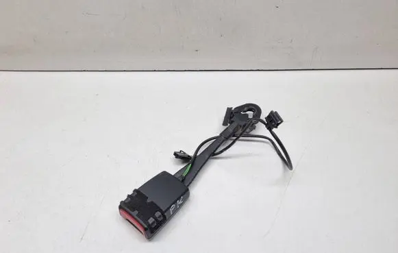 Audi A4 S4 B8 8K Front seatbelt buckle 8K08577550010