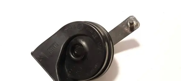 Jaguar XE Horn signal GX7313801AA