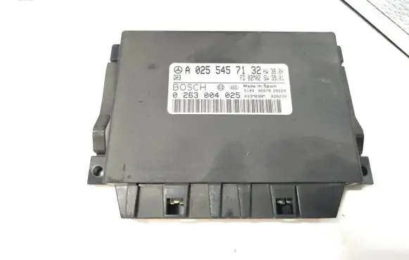 Mercedes-Benz E W211 Parking PDC control unit/module A0255457132 0263004025 033M098M