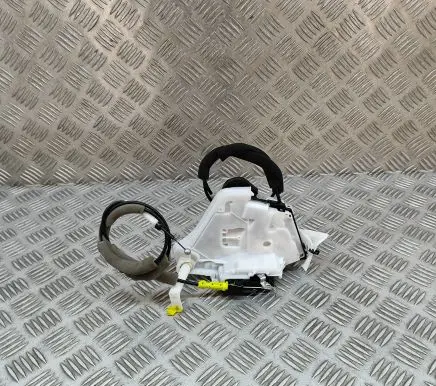 Nissan Juke II F16 Front door lock 805006PA1C