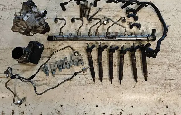 BMW X5 E70 Fuel injection system set 191453 0445216031 7800124