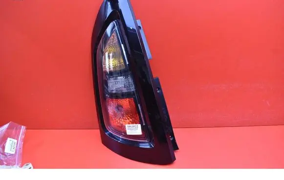 Rear/tail lights