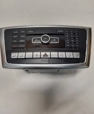Mercedes-Benz GL X166 Radio/GPS head unit trim A1669005115 A1669019404 A2129021910