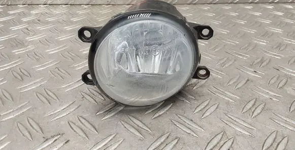 Toyota Avensis T270 Front fog light 812200W040