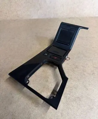BMW 5 E39 Center console 3046300A0 8259297 220702