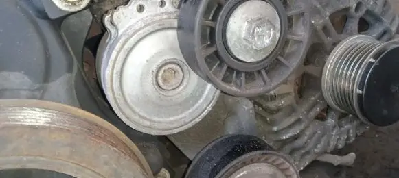 Peugeot 807 Generator/alternator belt tensioner KAIPNAUJAS