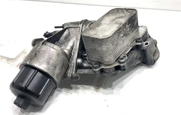 Jeep Grand Cherokee Oil filter mounting bracket 31212074F