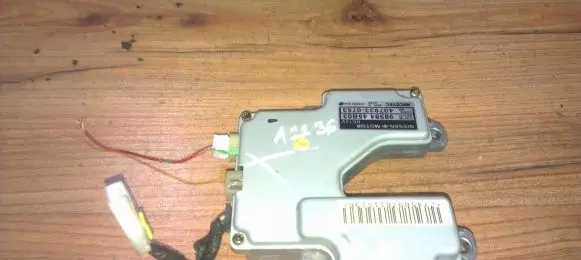 Nissan Micra Airbag control unit/module 9858445b03 479820-8800