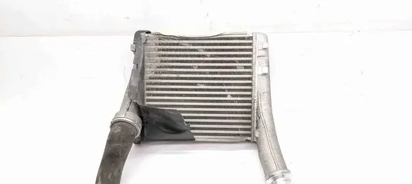 Porsche Cayenne (9Y0 9Y3) Intercooler radiator 7P5145803 7P5145803B