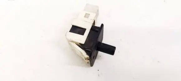 Mercedes-Benz C W203 Front door sensor 2028209410