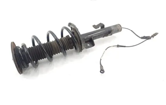 Front shock absorber with coil spring