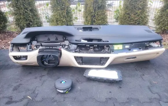 BMW 7 G11 G12 Dashboard QUAKONS2901254