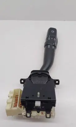 Toyota Land Cruiser (J120) Light switch 17A0895