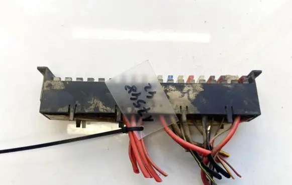 Mercedes-Benz Sprinter W901 W902 W903 W904 Fuse box set