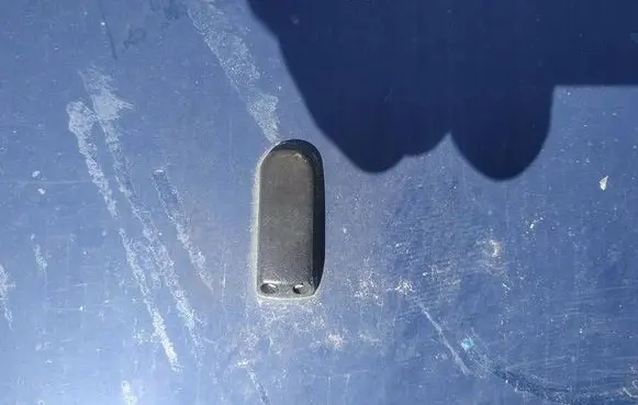 Windshield washer spray nozzle