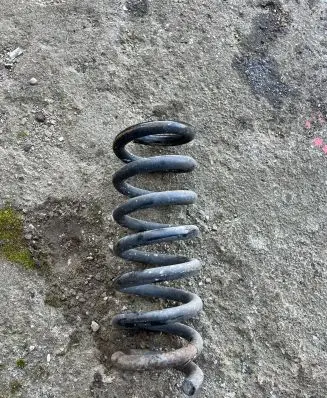 Mercedes-Benz C W204 Rear coil spring