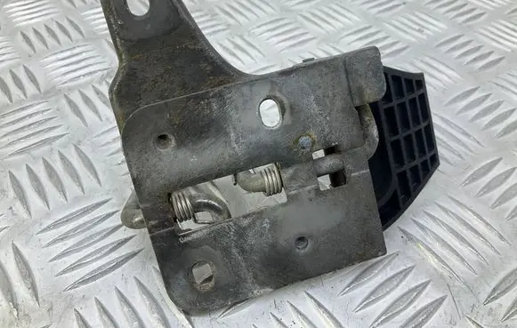 Skoda Octavia Mk3 (5E) Engine bonnet/hood lock/latch loop/hook 5E0823186B