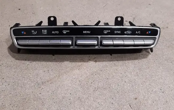 Mercedes-Benz E W213 Climate control unit A2139054707