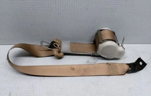 Opel Vectra C Front seatbelt 13128276F 13128272N 042050