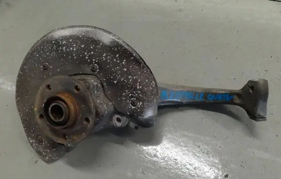 Audi A5 8T 8F Front wheel hub spindle knuckle