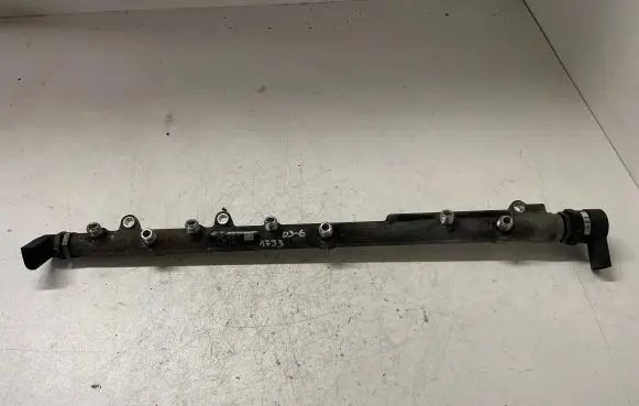 BMW 5 E60 E61 Fuel main line pipe 7795514 0281002738
