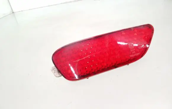 Chevrolet Captiva Rear tail light reflector 96626981