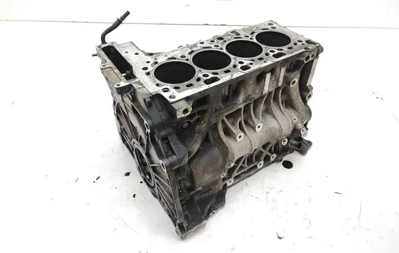BMW 5 F10 F11 Engine block 7810596 N47D20C