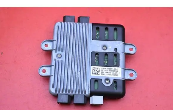 Tesla Model X Engine control unit/module ECU 1042829-00-E