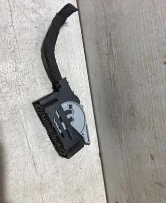 Hyundai Tucson TL ABS module connector plug 92209620