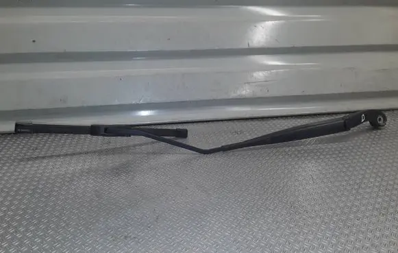 Chevrolet Spark Windshield/front glass wiper blade