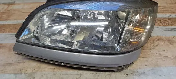 Headlight/headlamp