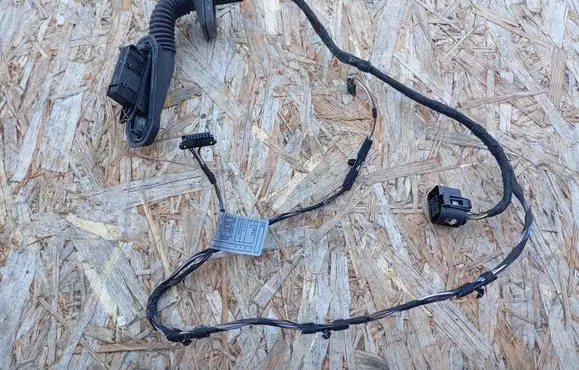 BMW 1 E81 E87 Rear door wiring loom 916952701 9169527